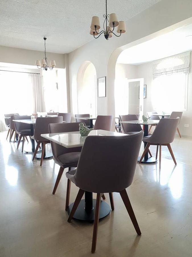 Alkyon Hotel Kamári 외부 사진